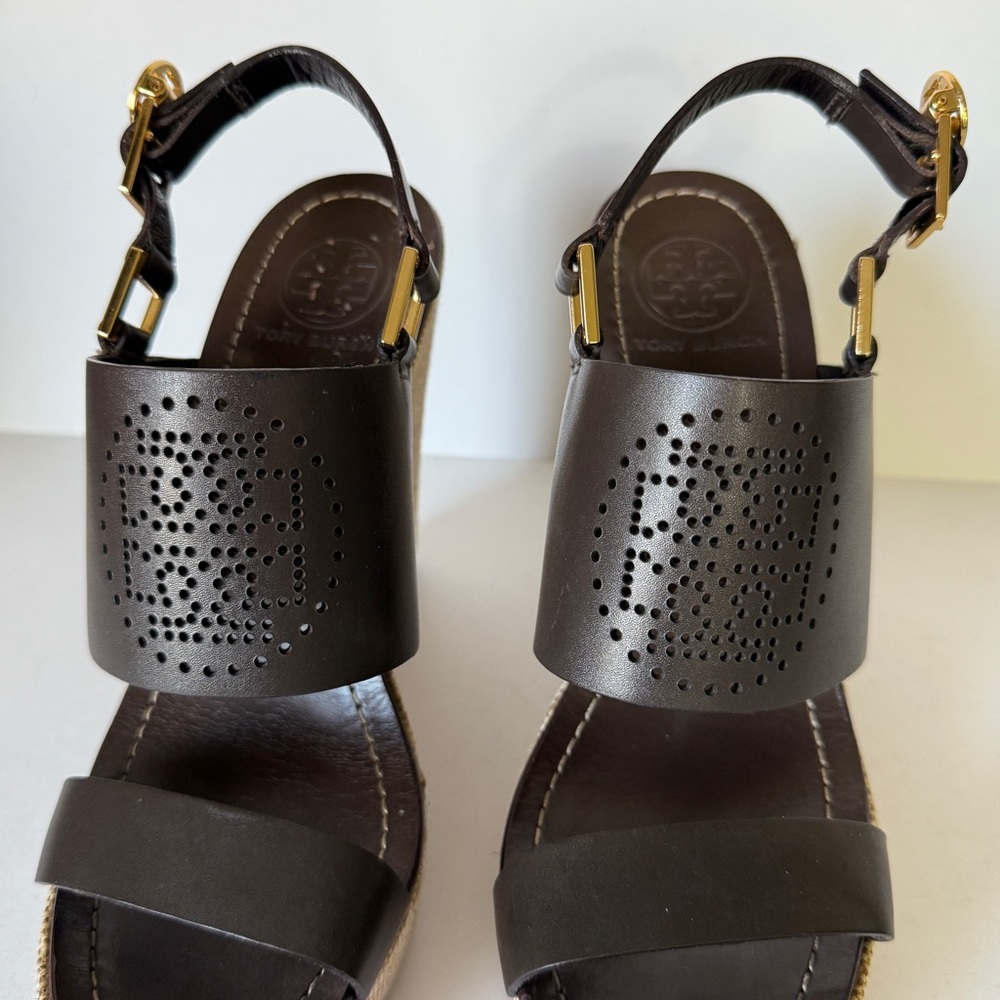 Tory Burch Kimberly Brown Leather Platform Wedge Buckle Strappy Sandals Size 7.5 - Picture 5 of 14